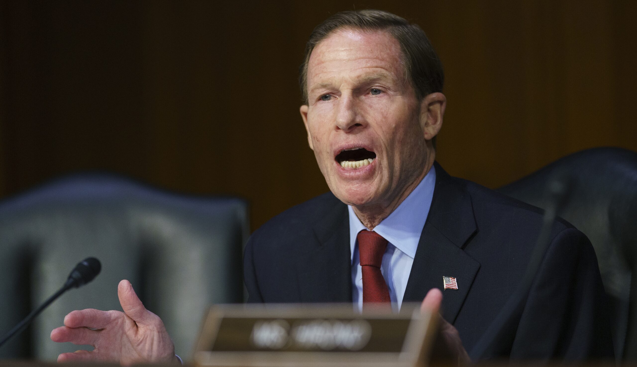Trump rips ‘Da Nang Dick’ Blumenthal after senator offers bill to ensure Mueller’s work goes public