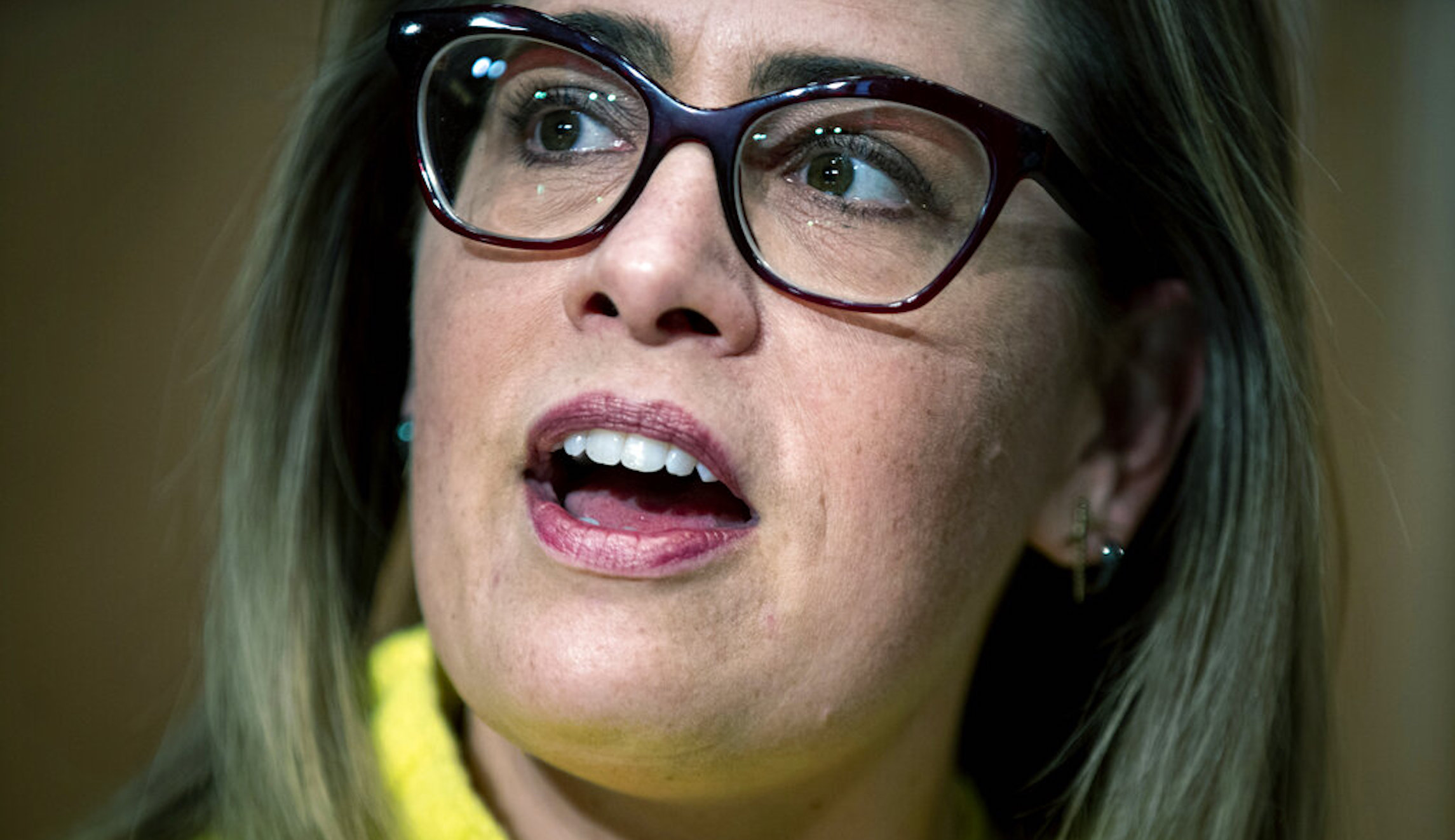 Kyrsten Sinema takes $800,000 through Democratic platform ActBlue after fleeing party