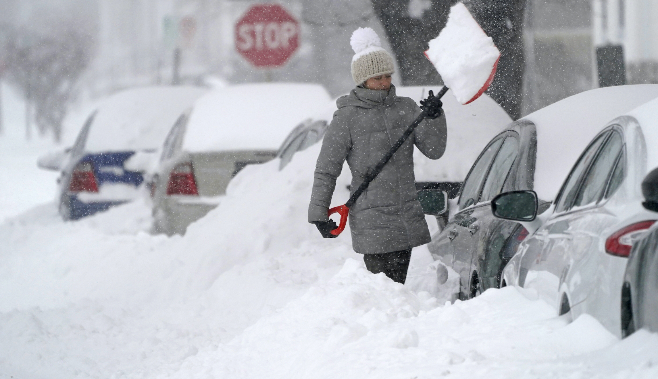 Internet tears into man for not helping wife shovel driveway: ‘Time to make her some breakfast’