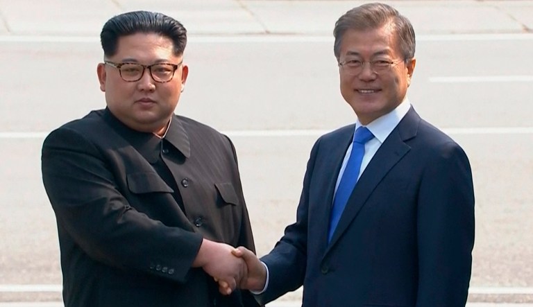 Kim Jong Un makes historic trip to South Korea