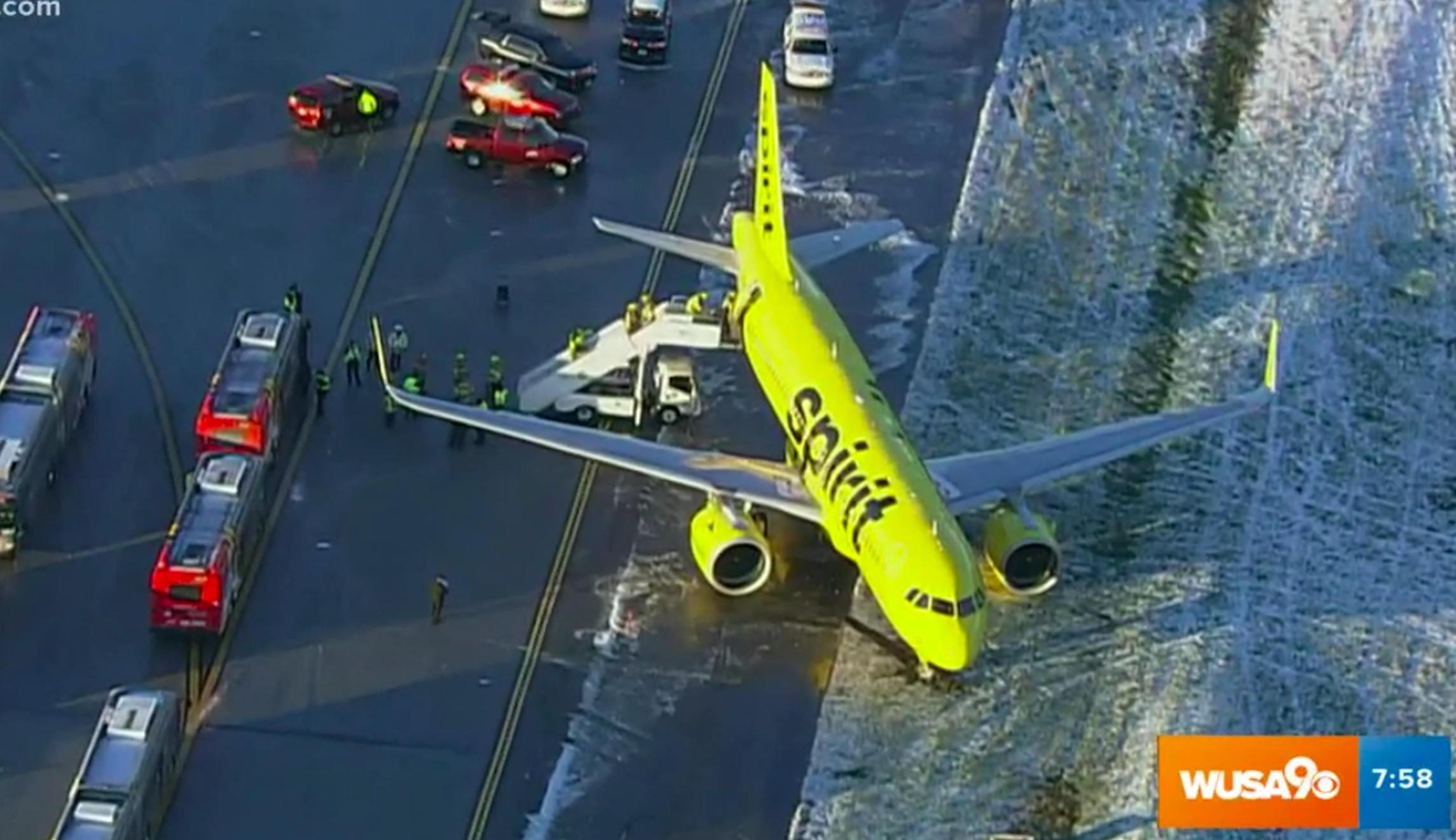 Spirit jet slides off taxiway in Baltimore after landing in slick conditions