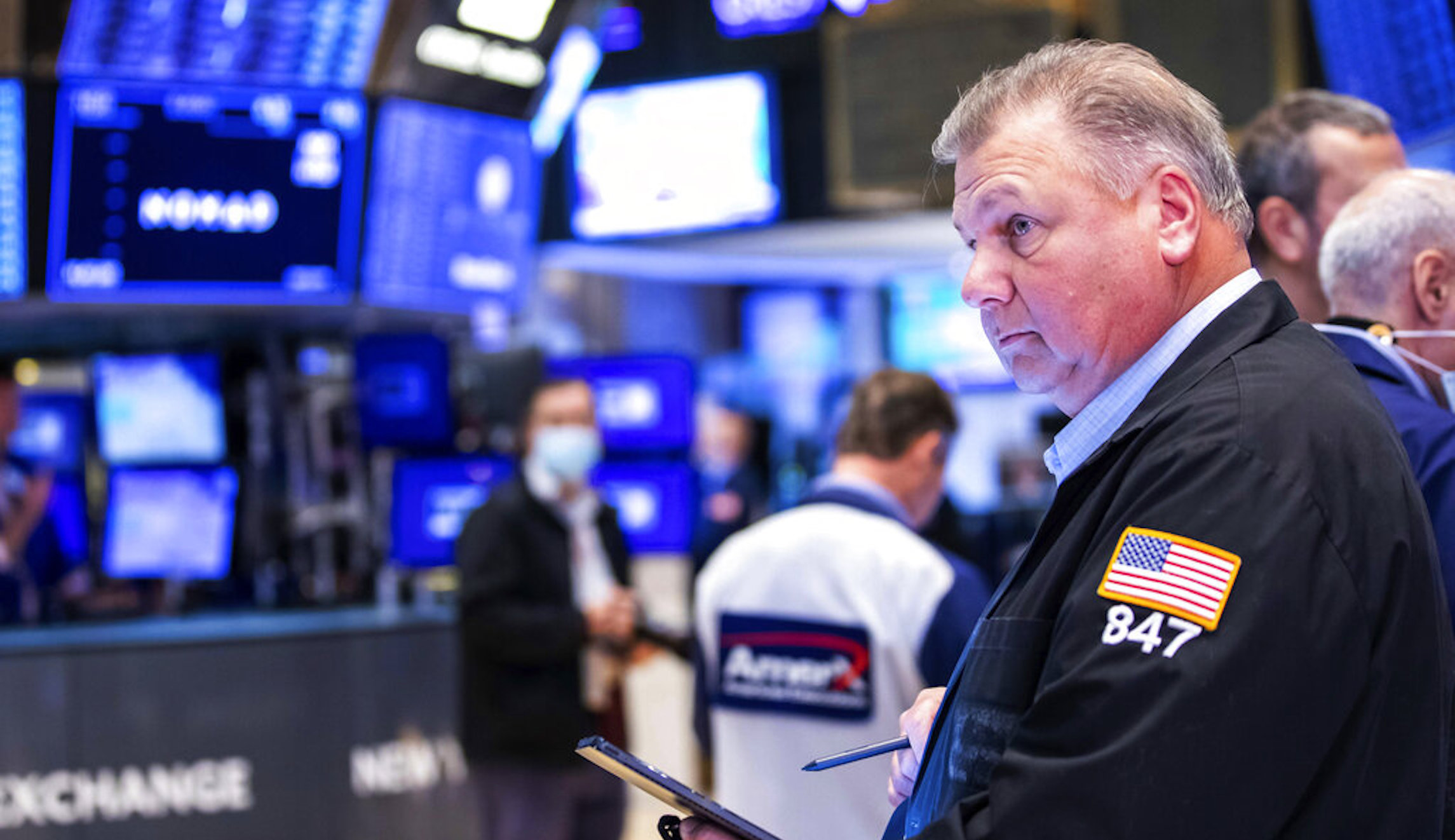 Stocks plunge after Fed hikes rates, worst day for Nasdaq since 2020
