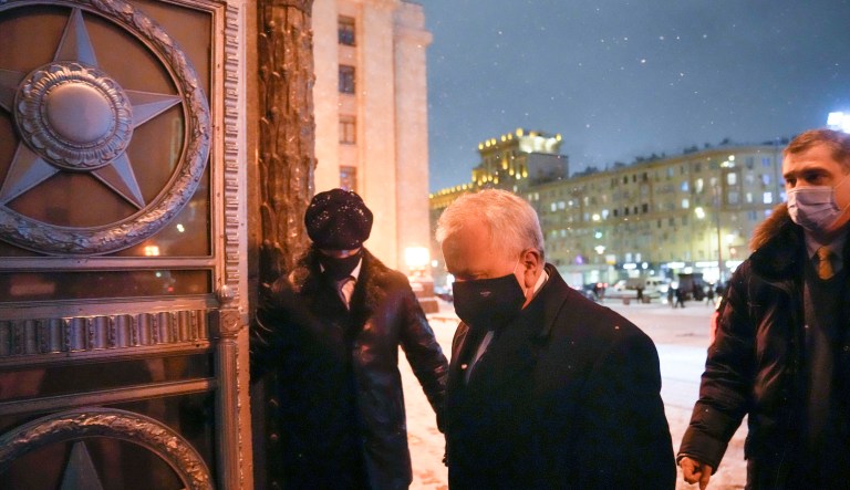 Russia expels senior diplomat from US Embassy as war fears rise