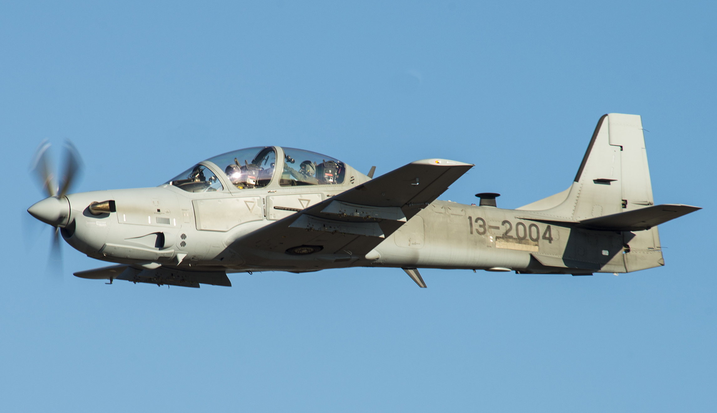 US Navy identifies pilot killed in plane crash