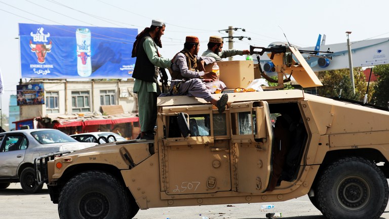 Spoils of war: Taliban gain American weaponry