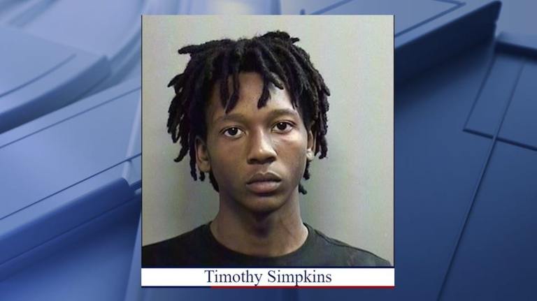 Suspected school shooter bullied for being wealthy, family says