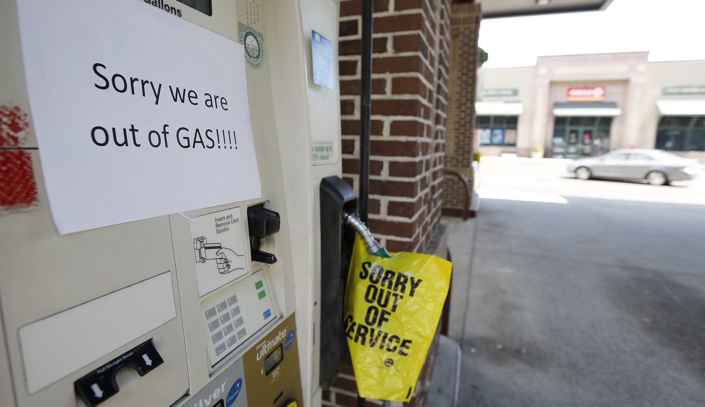 Top oil industry executive and Trump donor predicts Hurricane Florence won’t affect fuel prices
