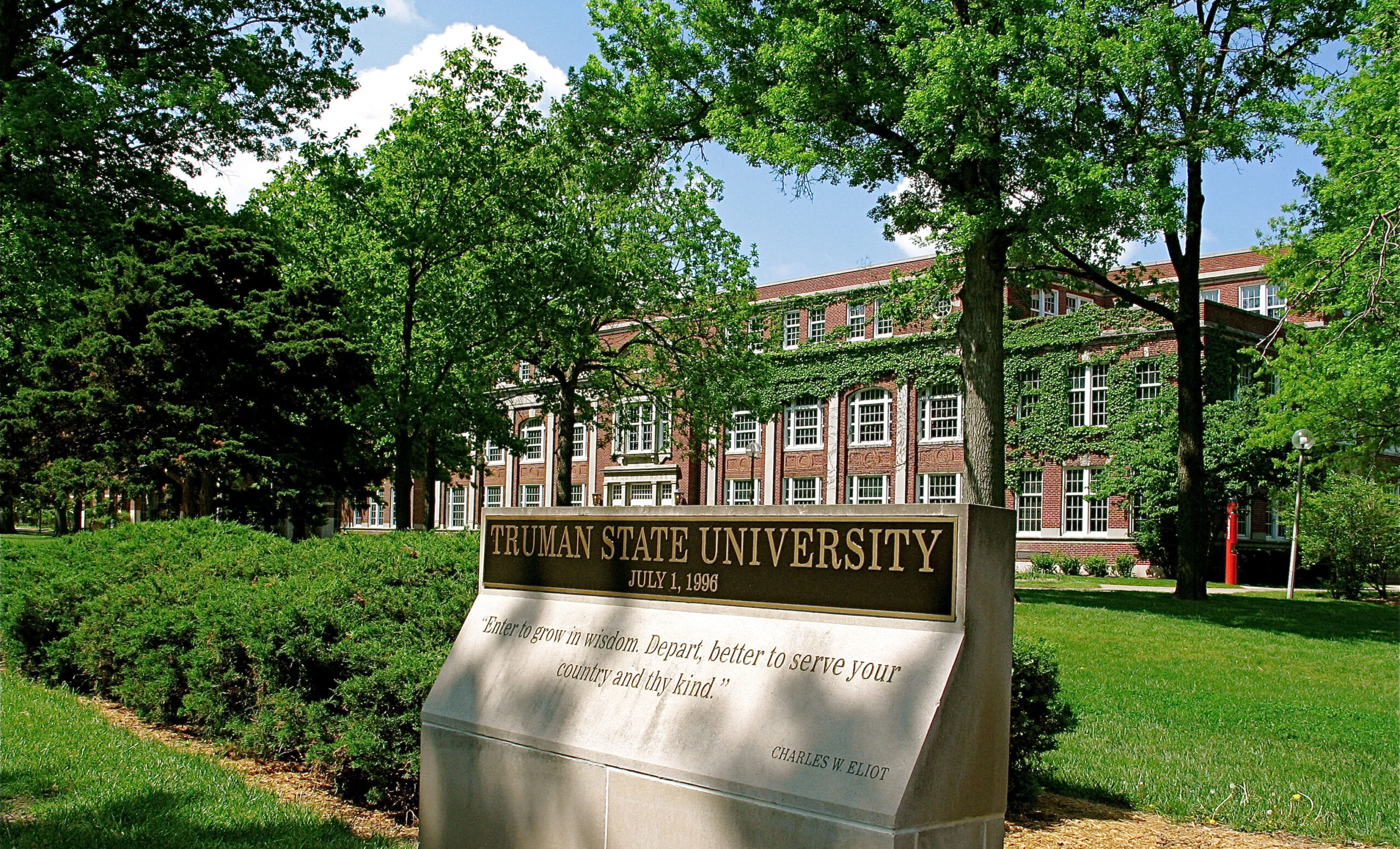 Parents sue university after ‘suspicious fraternity brother’ linked to five student suicides
