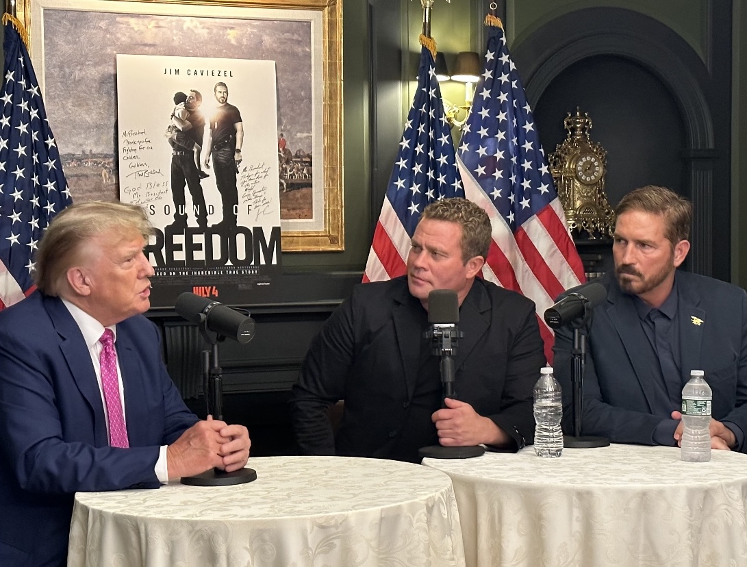 Trump, Ballard, Caviezel.jpg