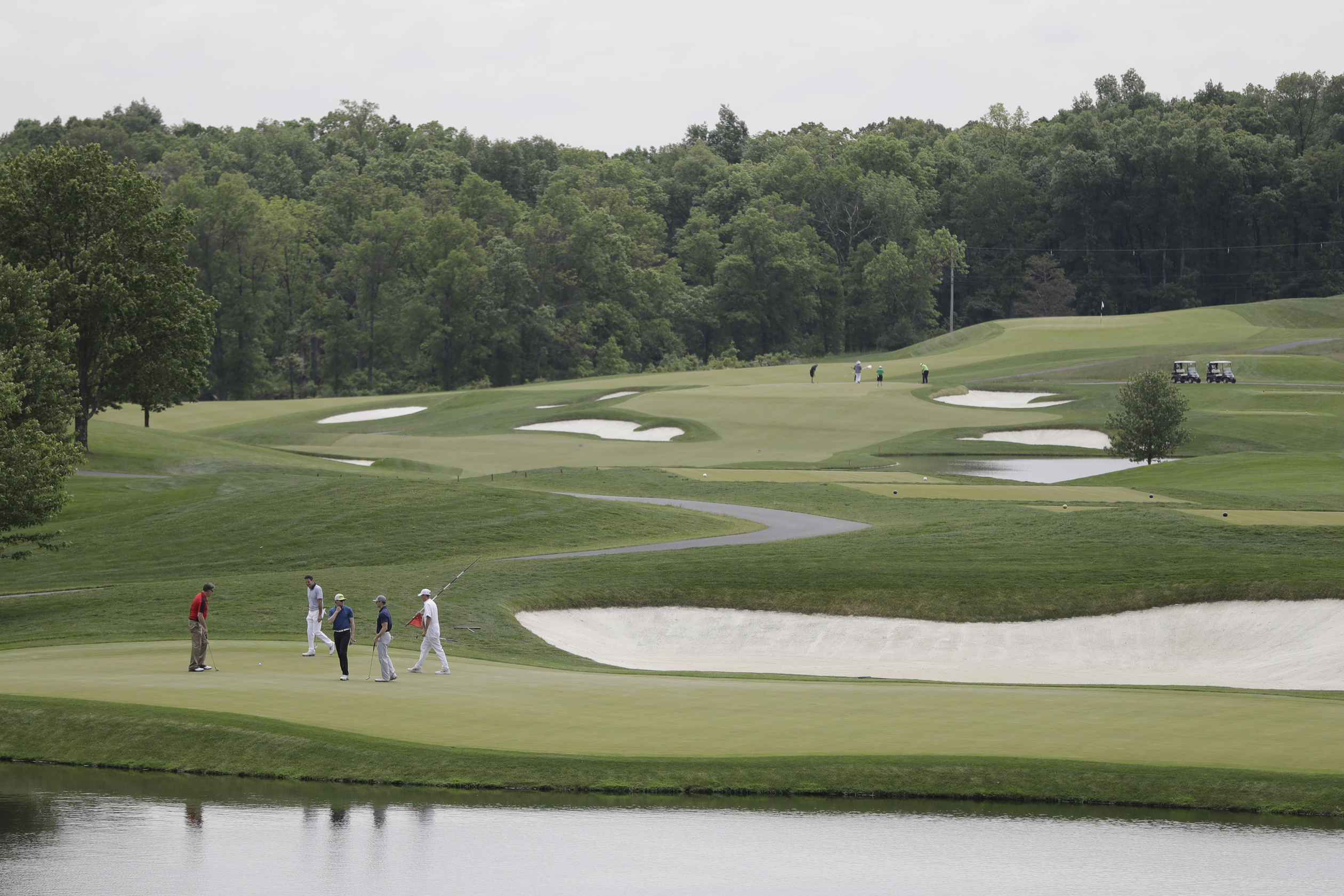 Plane intercepted in no-flight zone near Trump golf course, Secret Service says