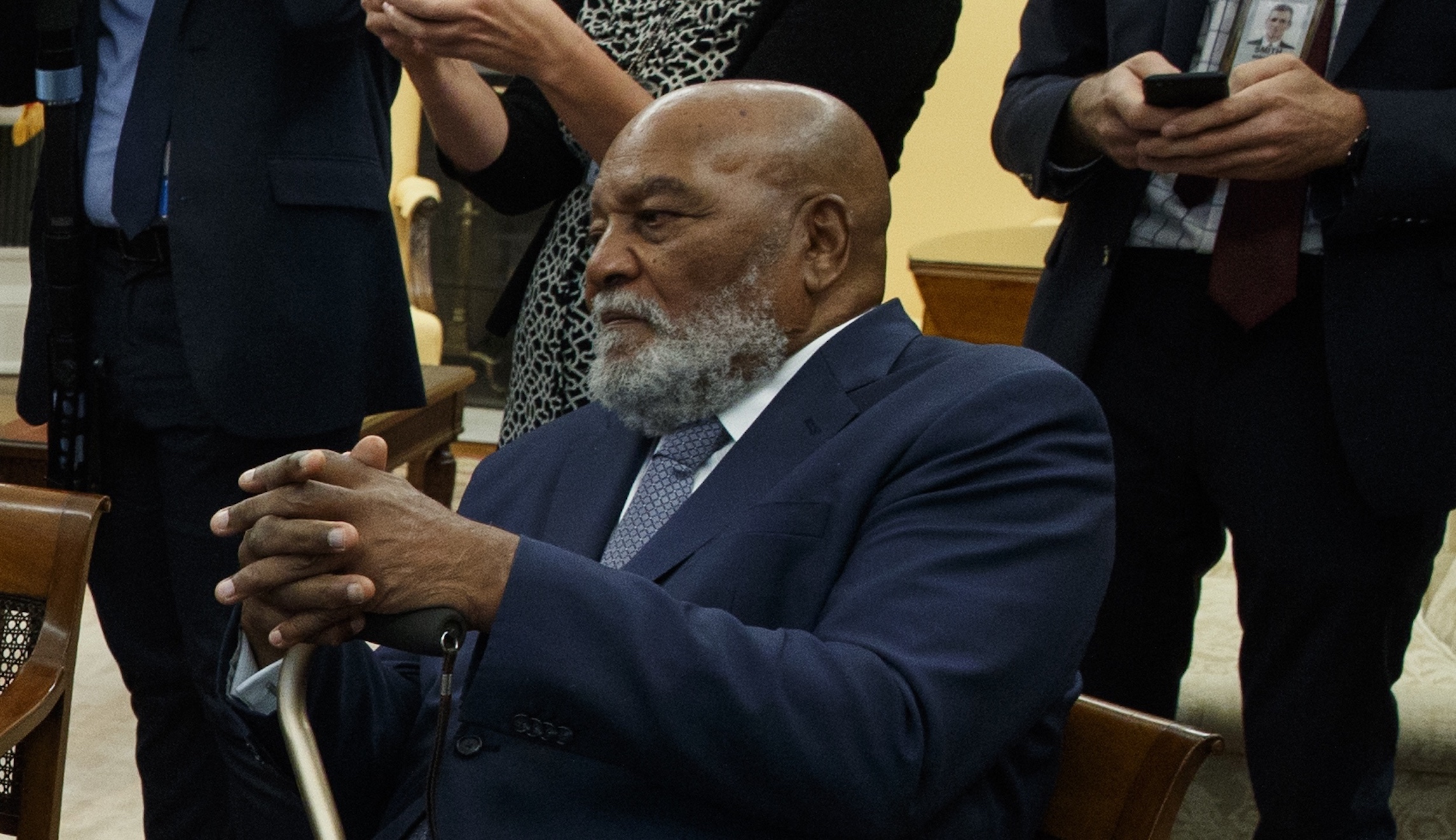 Hall of Famer Jim Brown does not condone NFL players kneeling for the national anthem