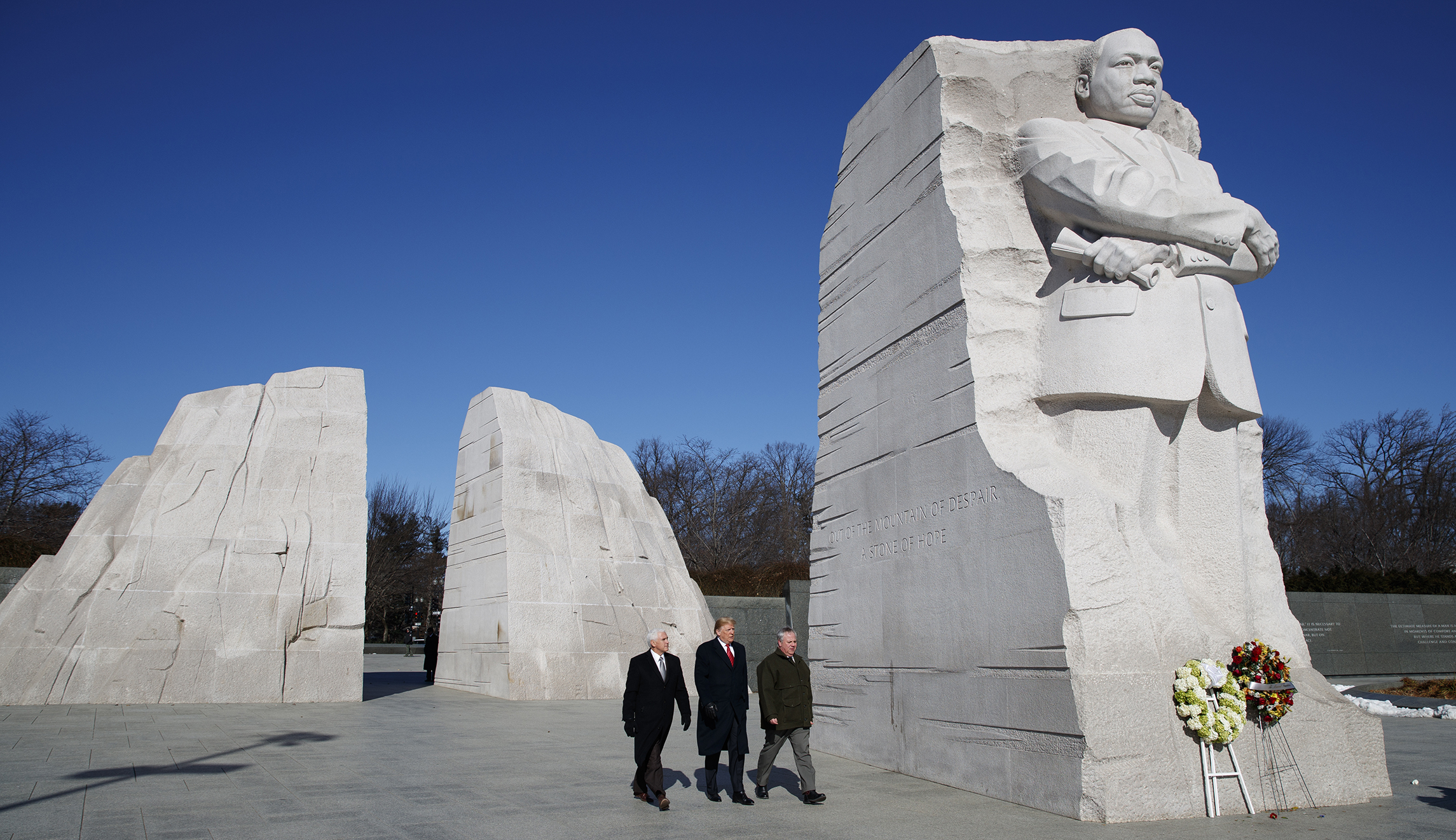 Trump, Pence make unannounced visit to Martin Luther King Jr. memorial