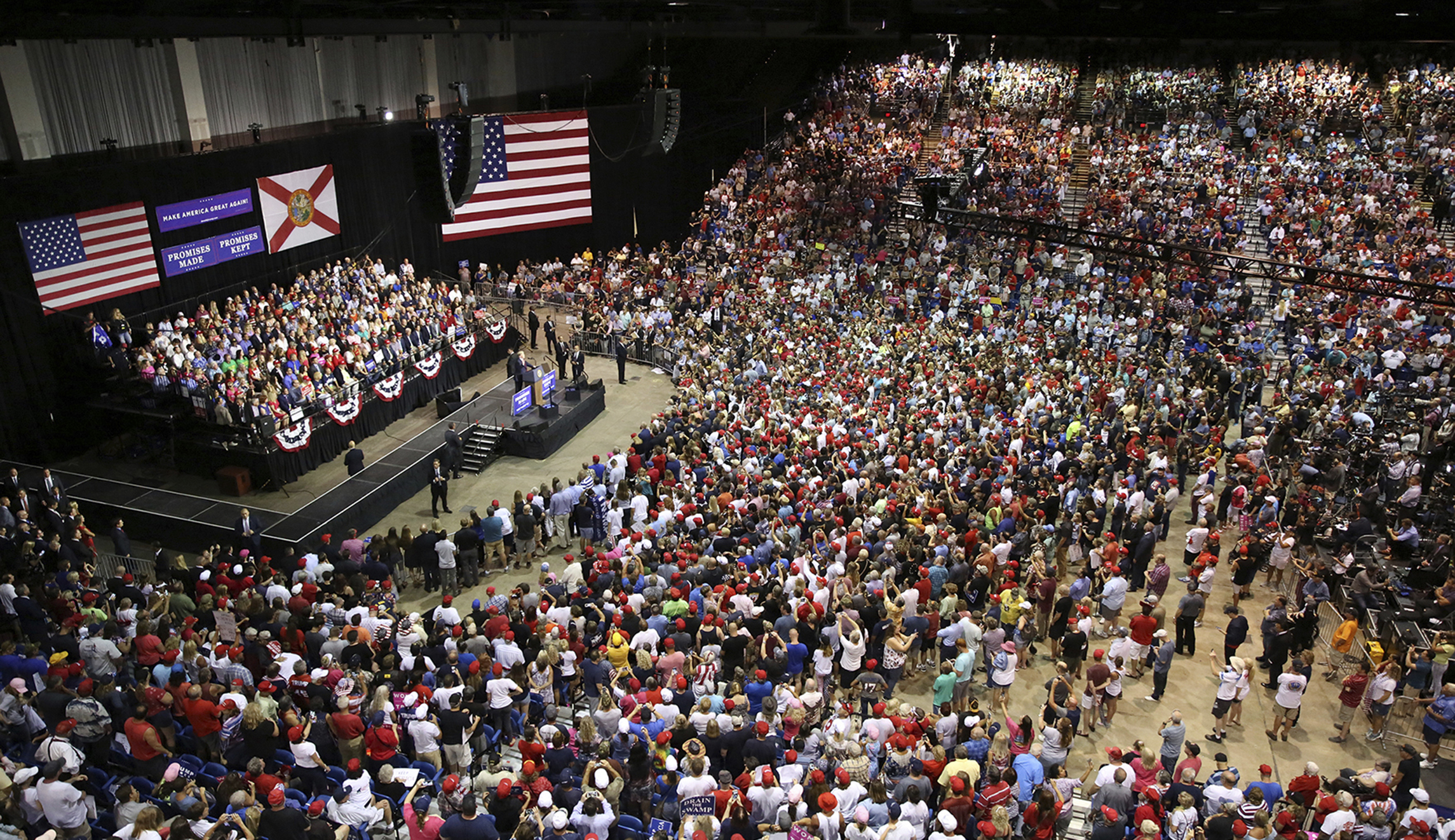 Politico reporter apologizes for insulting oral hygiene of the crowd at Trump’s Florida rally