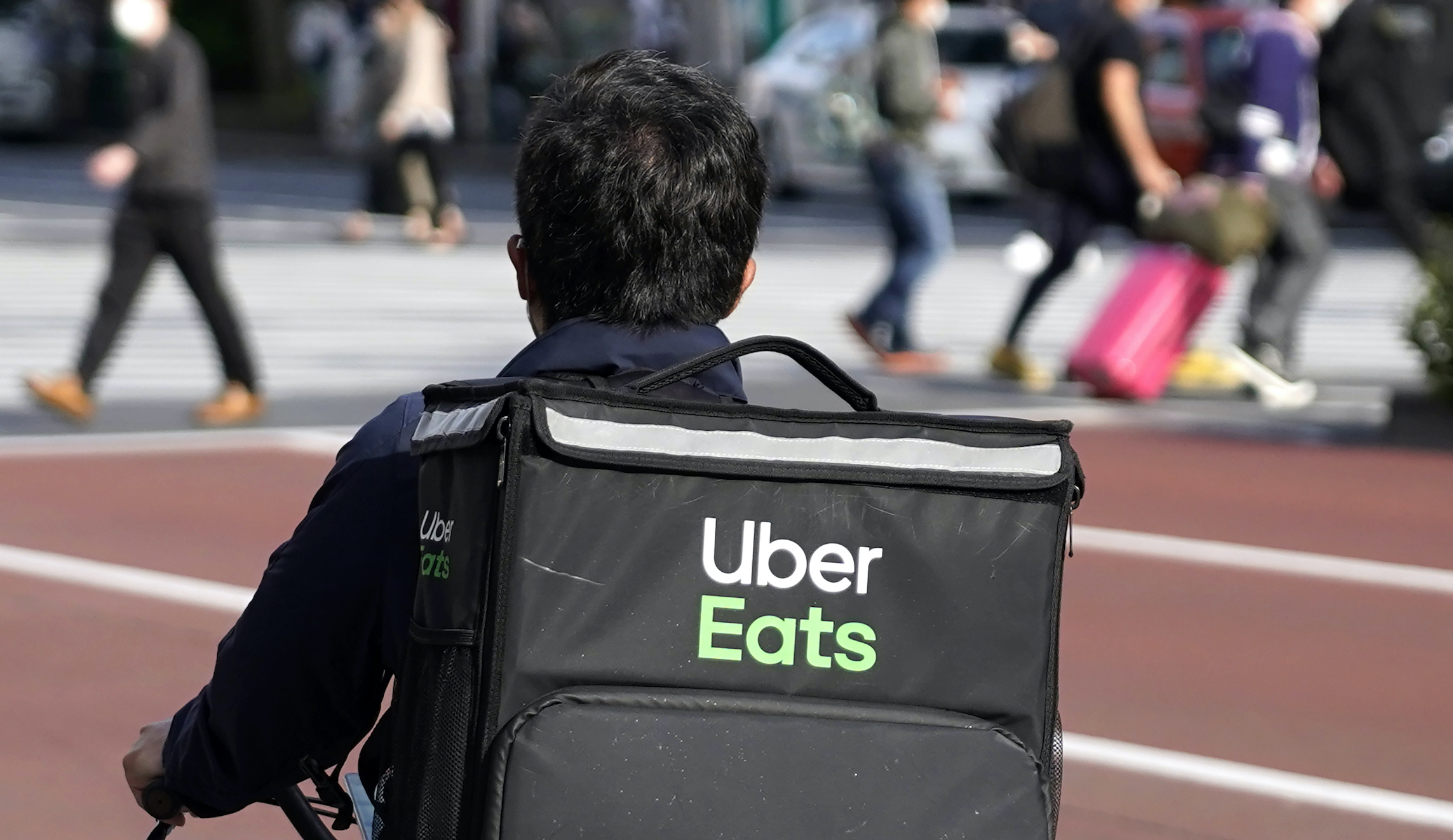 Uber Eats to begin marijuana delivery in Toronto