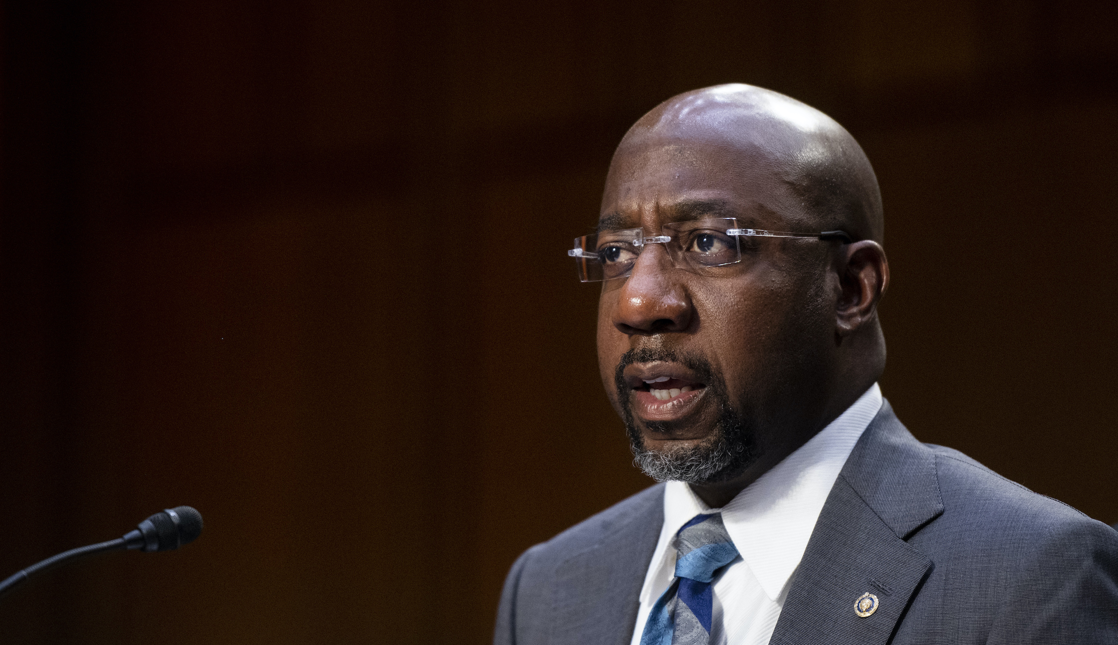 Warnock declines to weigh in about whether Fani Willis should step down from Trump case