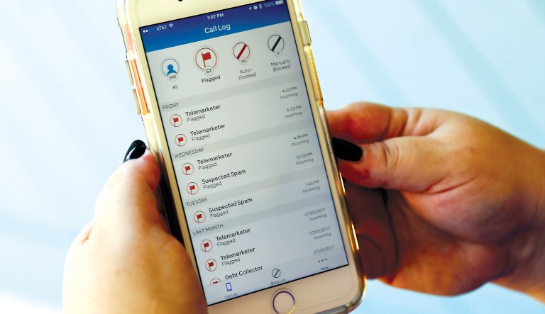 Congress takes on robocalls