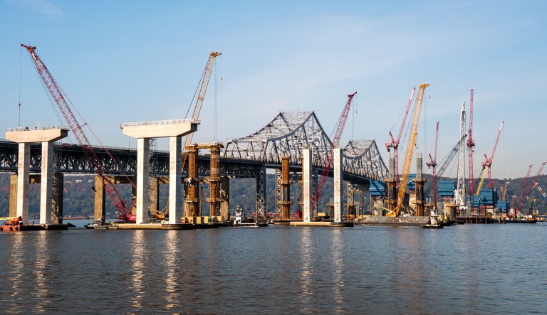 Congress wants infrastructure legislation but impeachment battle looms