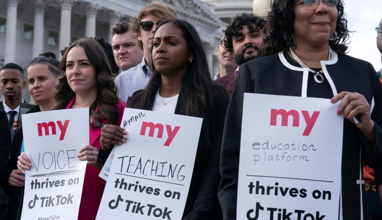 FAA signs off on drones that require no human operation