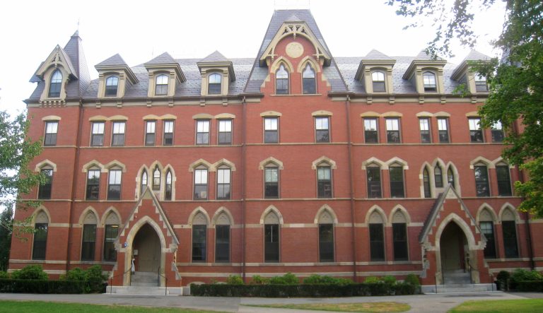 Private college to remove historical mural because it only depicts white people