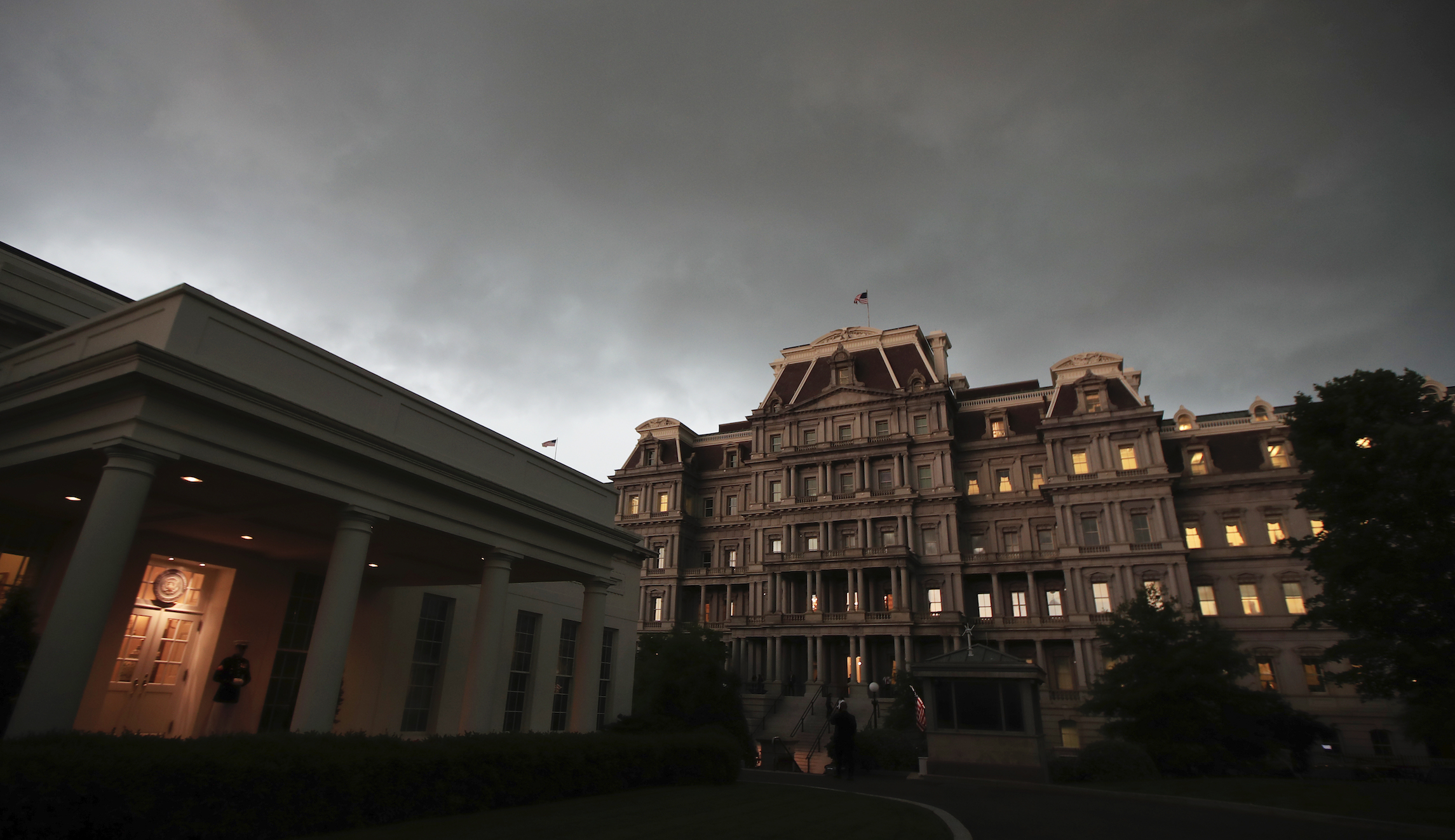 White House hires college student to be top official in personnel office