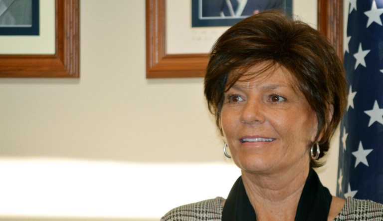 ANALYSIS: Midterm elections feature unusual fight between sitting president and his predecessor