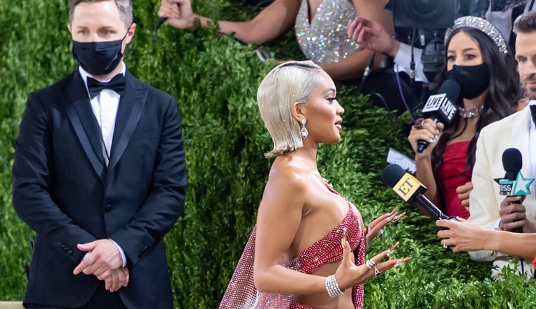 Hypocritical elites prove coronavirus restrictions aren’t necessary