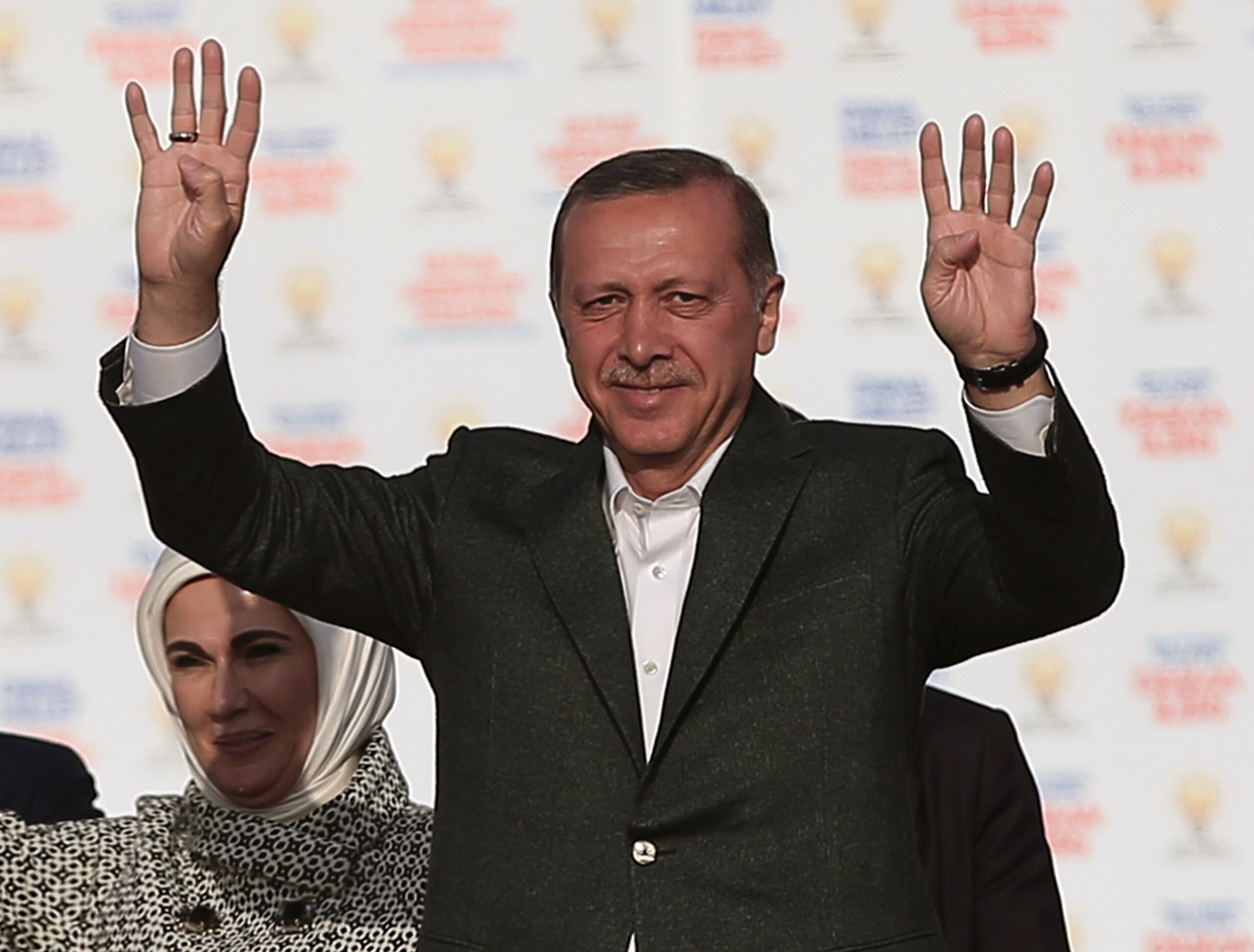 Turkey moves to block YouTube but attempt fails