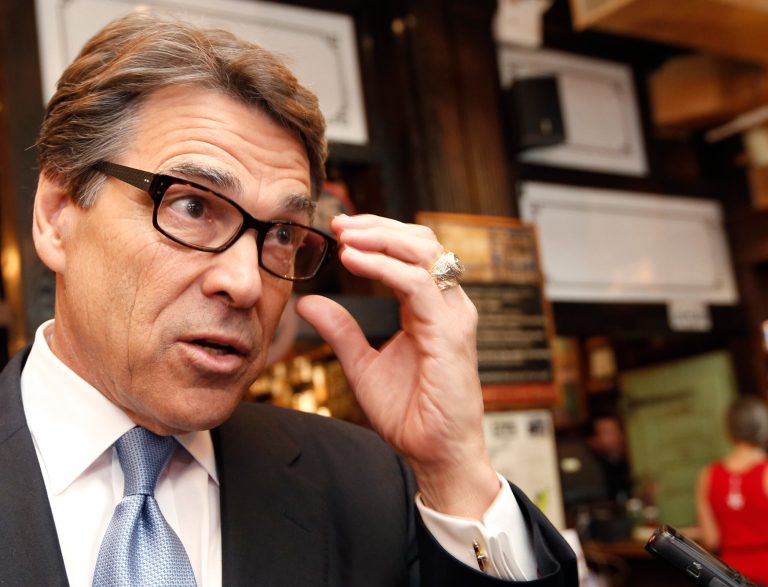 Toyota move gives Perry win for possible ’16 run