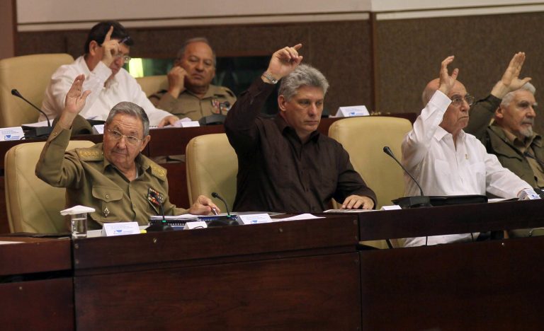Cuban lawmakers OK key foreign investment law