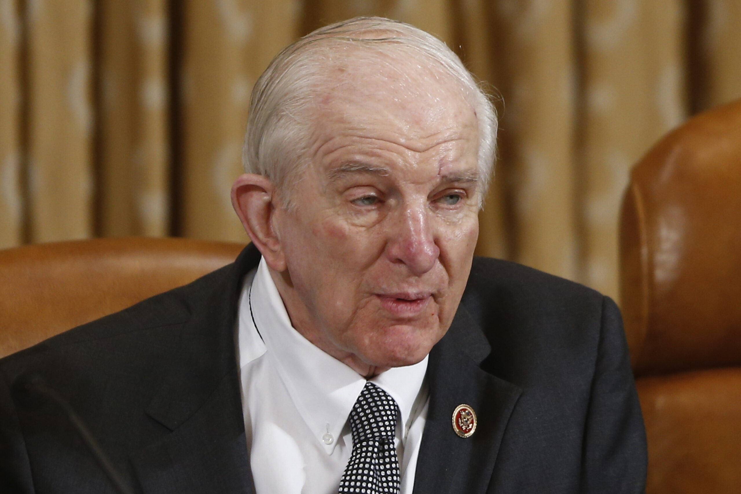 2 Republicans depart House immigration group, citing lack of trust in Obama