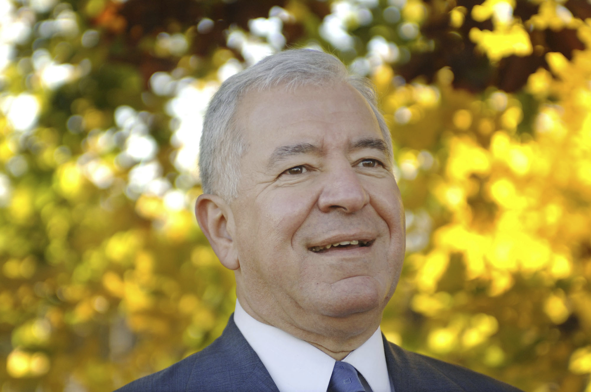 Astonishing poll shows 38-year Democratic congressman down 14 points