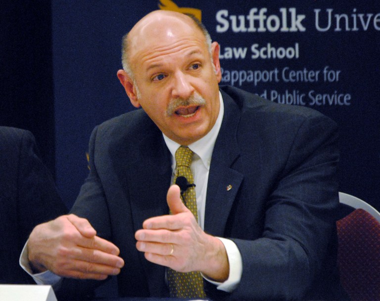 Tea Party member Mark Fisher seeks Mass. primary spot