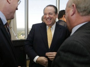 Donors back Mike Huckabee, seen as best hope to beat Hillary Clinton