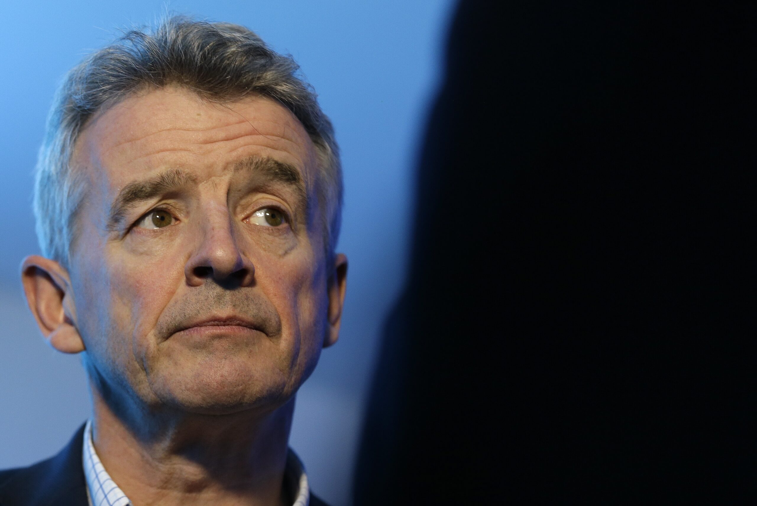 Ryanair seeks more love, less hate from customers