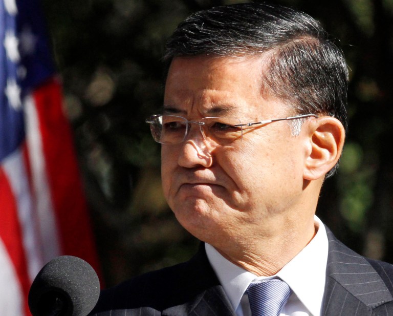 Veterans Affairs Secretary Eric Shinseki says agency is open and accountable, then clams up