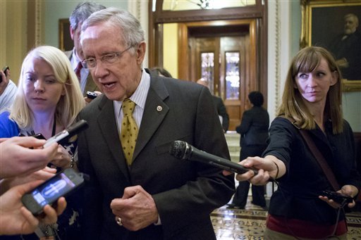 Harry Reid adjourns Senate until Monday morning, talks continue