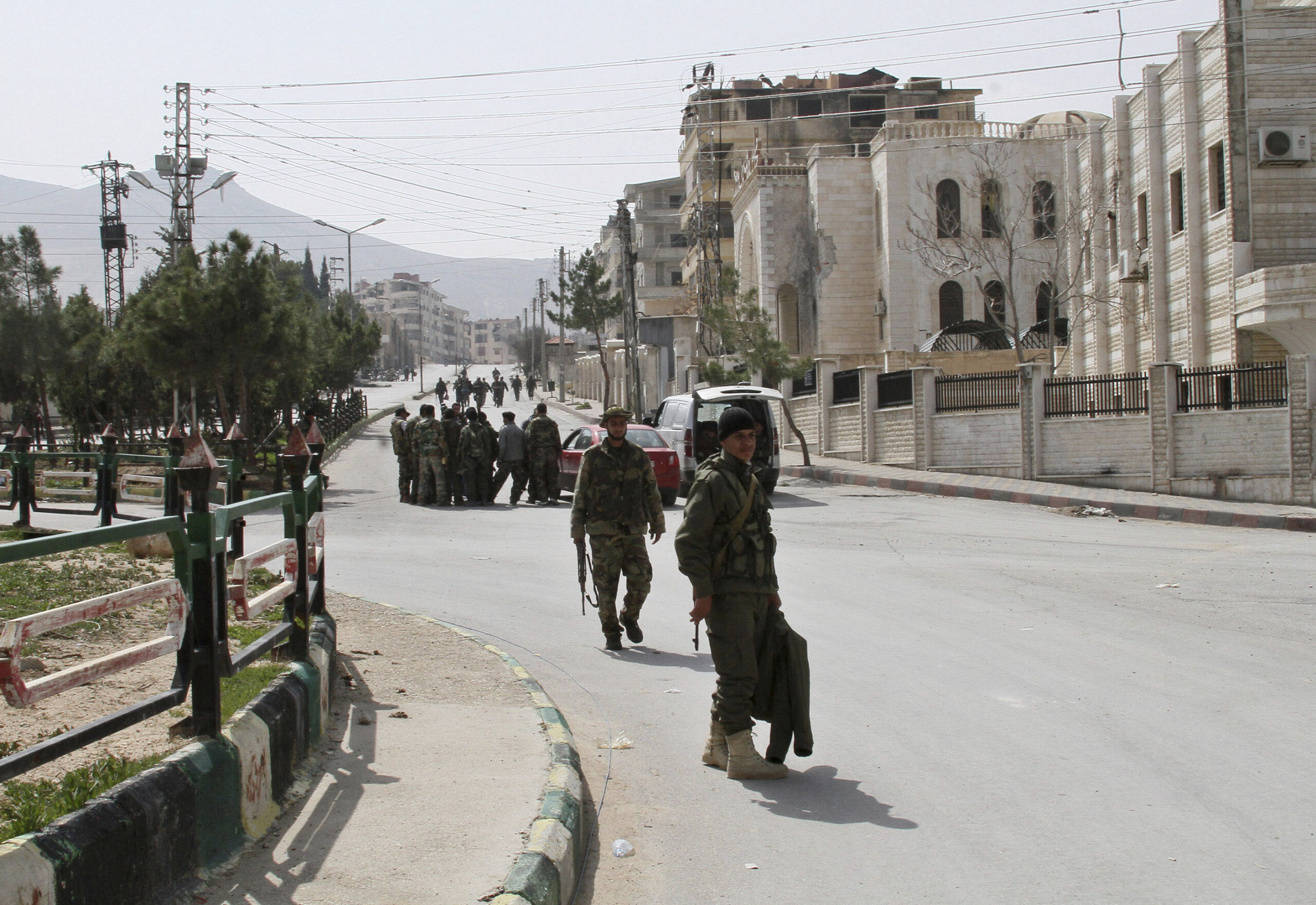 U.S. suspends consular relations with Syria; orders all non-U.S. personnel out