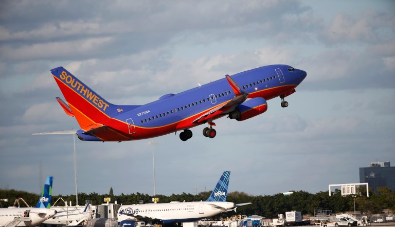Southwest pilot arrested for bringing a loaded gun past airport security