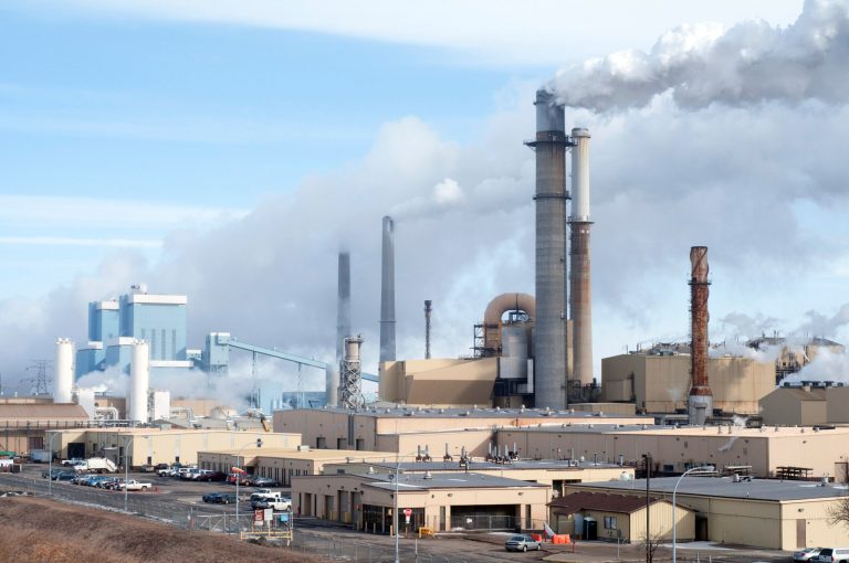 Ukraine crisis brings urgency to Senate Democrats’ push on natural gas exports