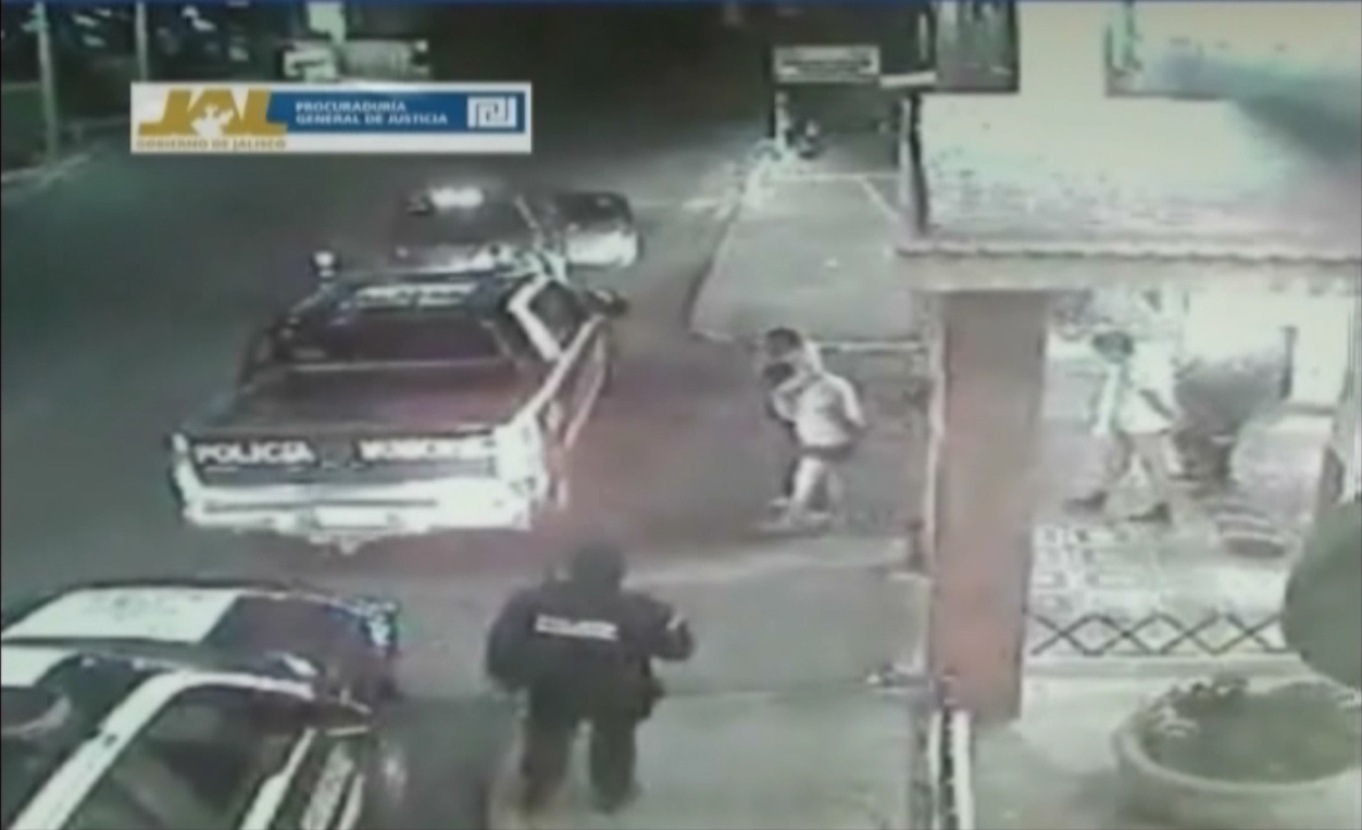 Kidnapping by Mexican police caught on video