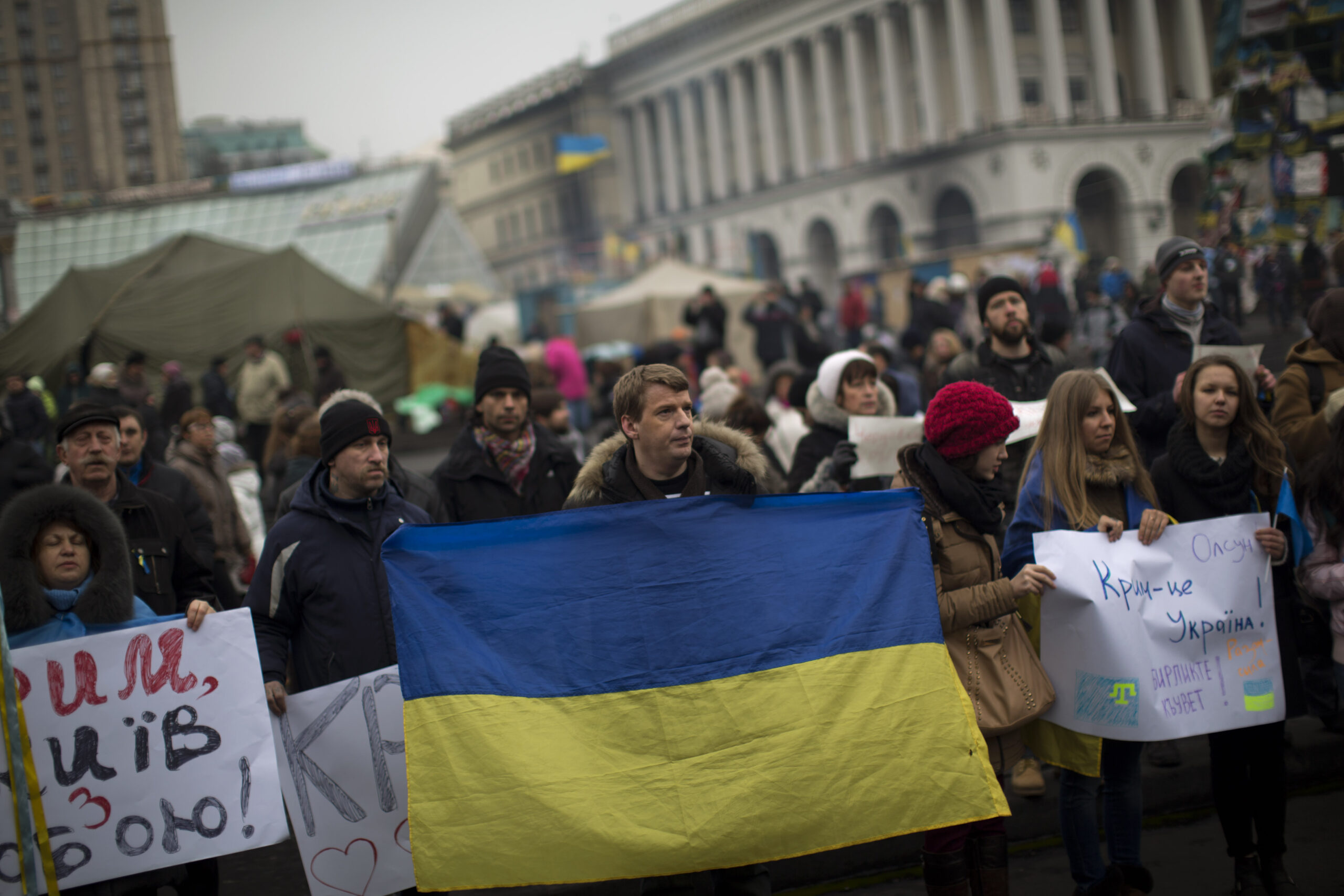 US announces visa restrictions on Russians