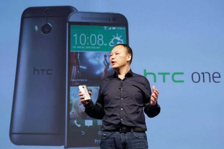 HTC updates One phone, emphasizes metal design