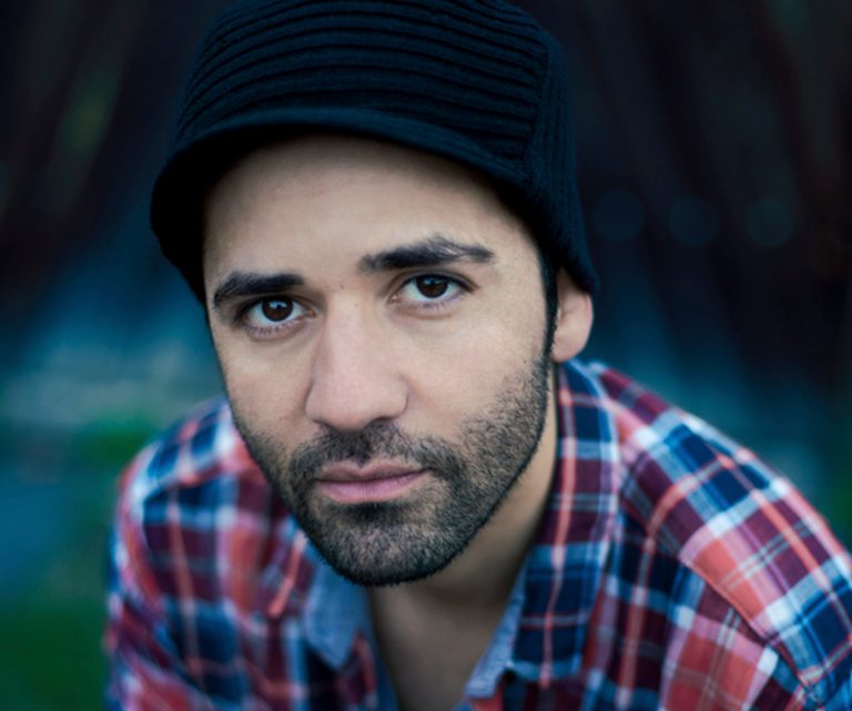 Iranian pop icon releases song about gay love