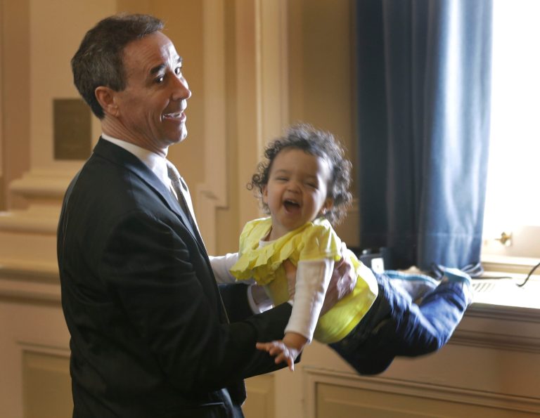 Va. lawmaker indicted on charges related to teen