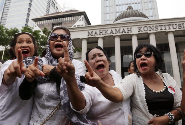 Losing Indonesia presidential candidate files suit
