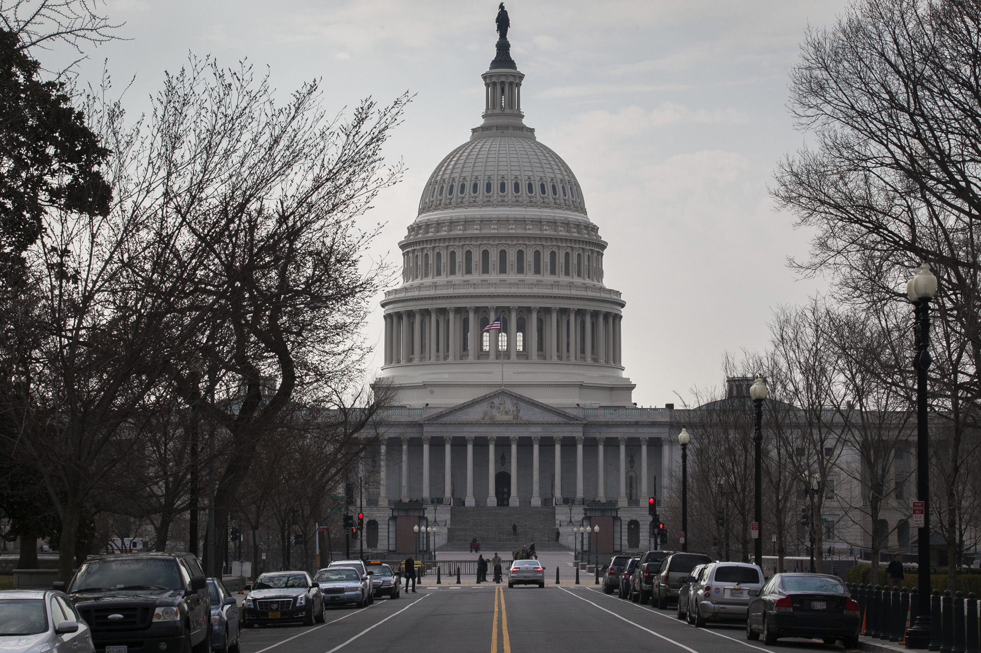 Congress this week tackles Medicare payments, jobless pay and employer mandate