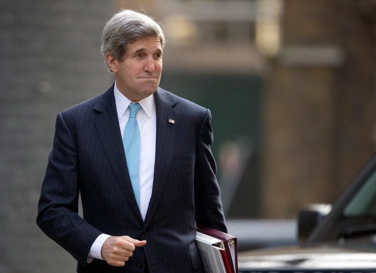 West readying sanctions on Russia after Crimea vote