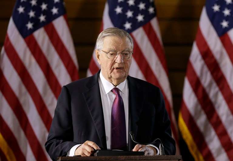 Former VP Mondale endorses Ellison in DNC race