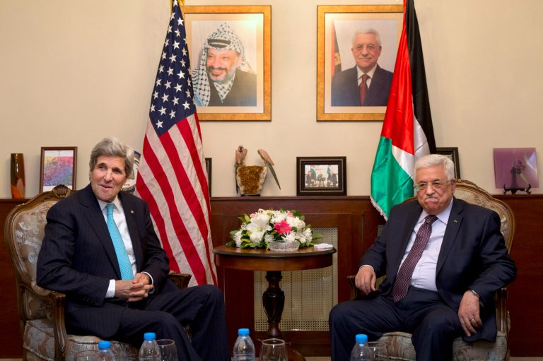 Kerry meets Abbas as peace process founders