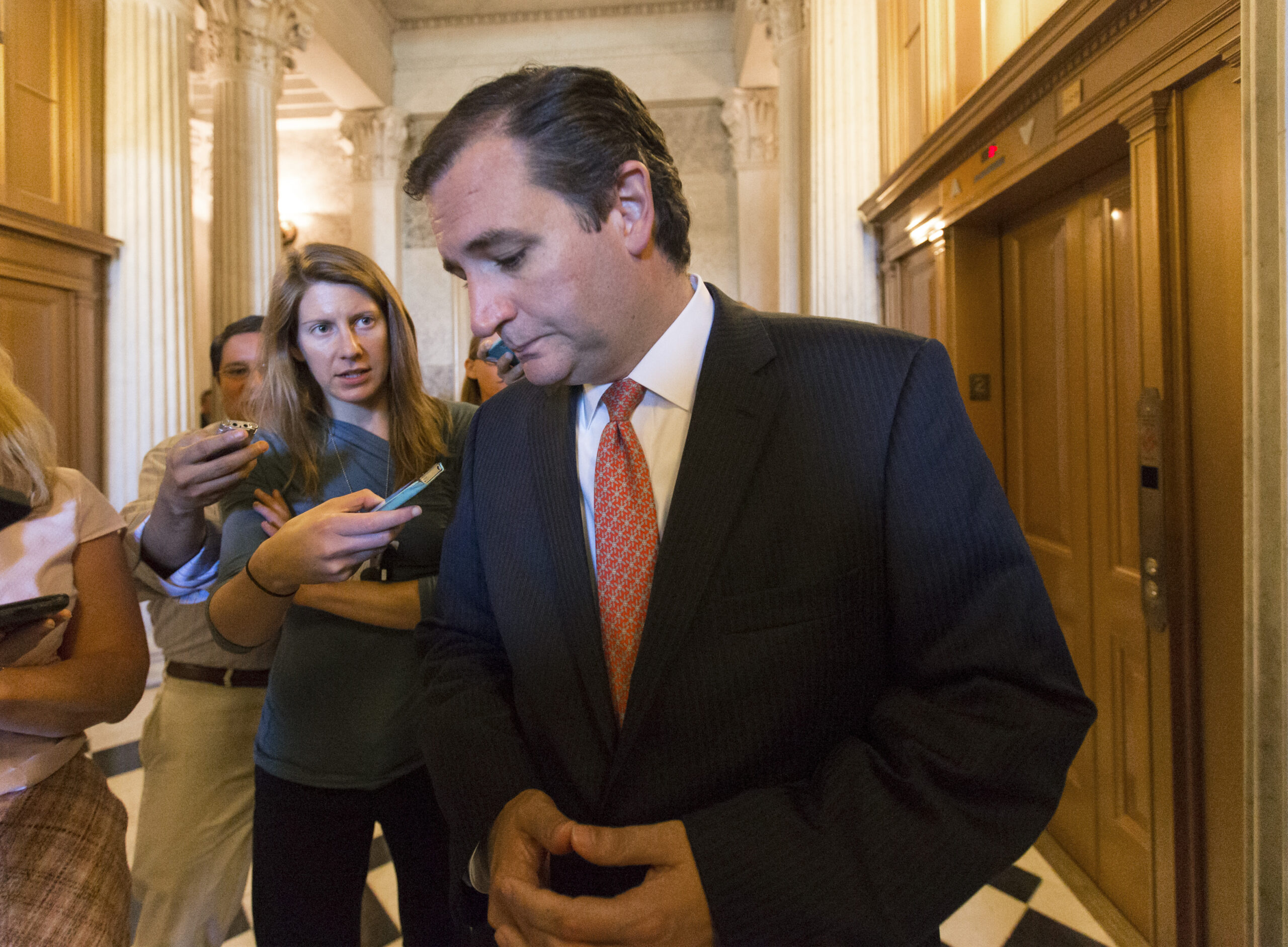 Ted Cruz to conservative blogosphere: Help me frame the case against Friday vote on measure that funds Obamacare